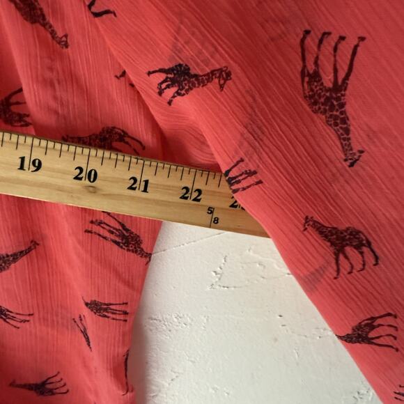 Color of Love Blouse Womens Medium‎ Red Sheer Giraffe Print Boho Peasant Top Tie - Picture 7 of 9